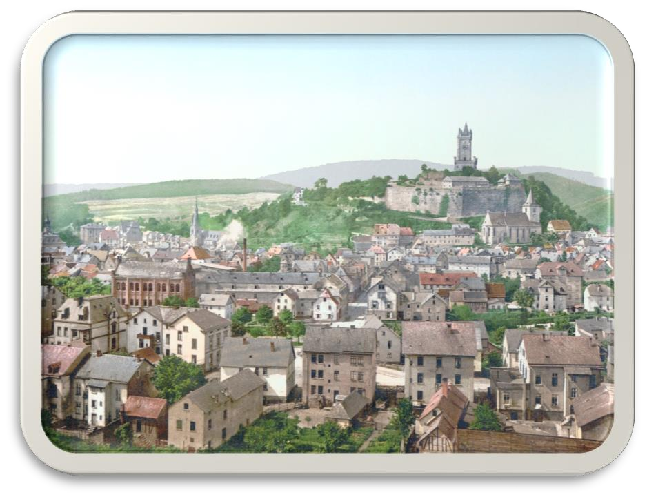 Het slot Dillenburg met zijn verdedigingswallen